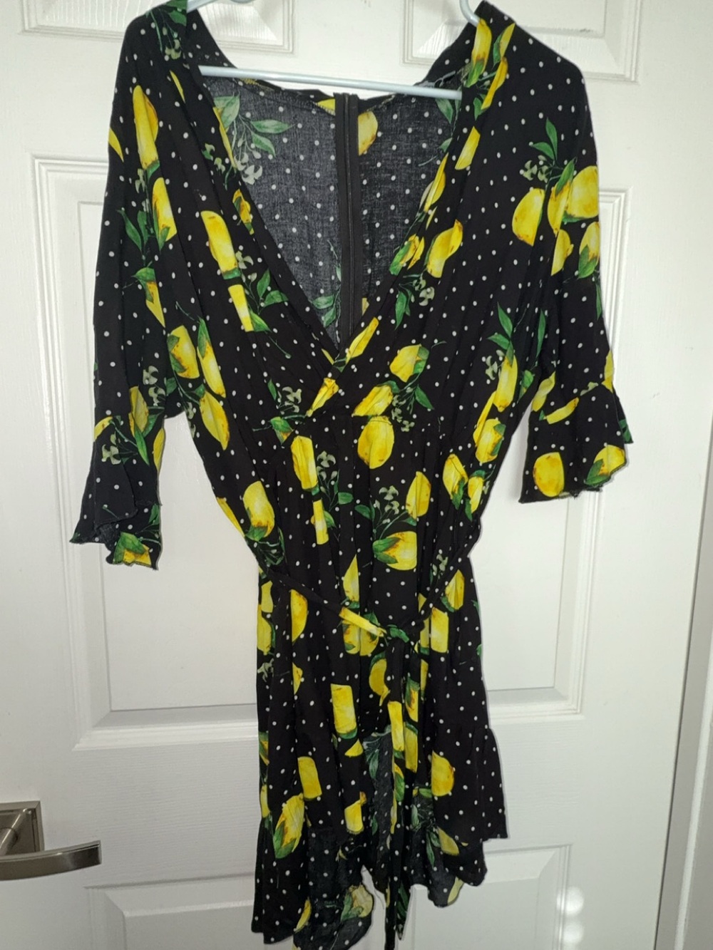 Boohoo Black Lemon-Print Wrap Romper
